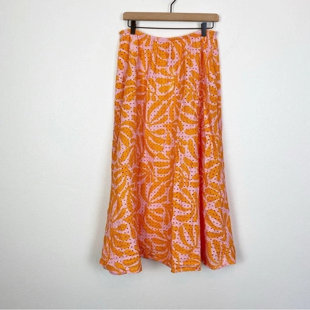 Solid & Striped Brie Eyelet Skirt Dress in Carnation Pink Clementine - Picture 4 of 7